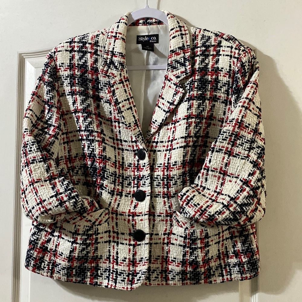 Style Co red white and black blazer. Size 16 P